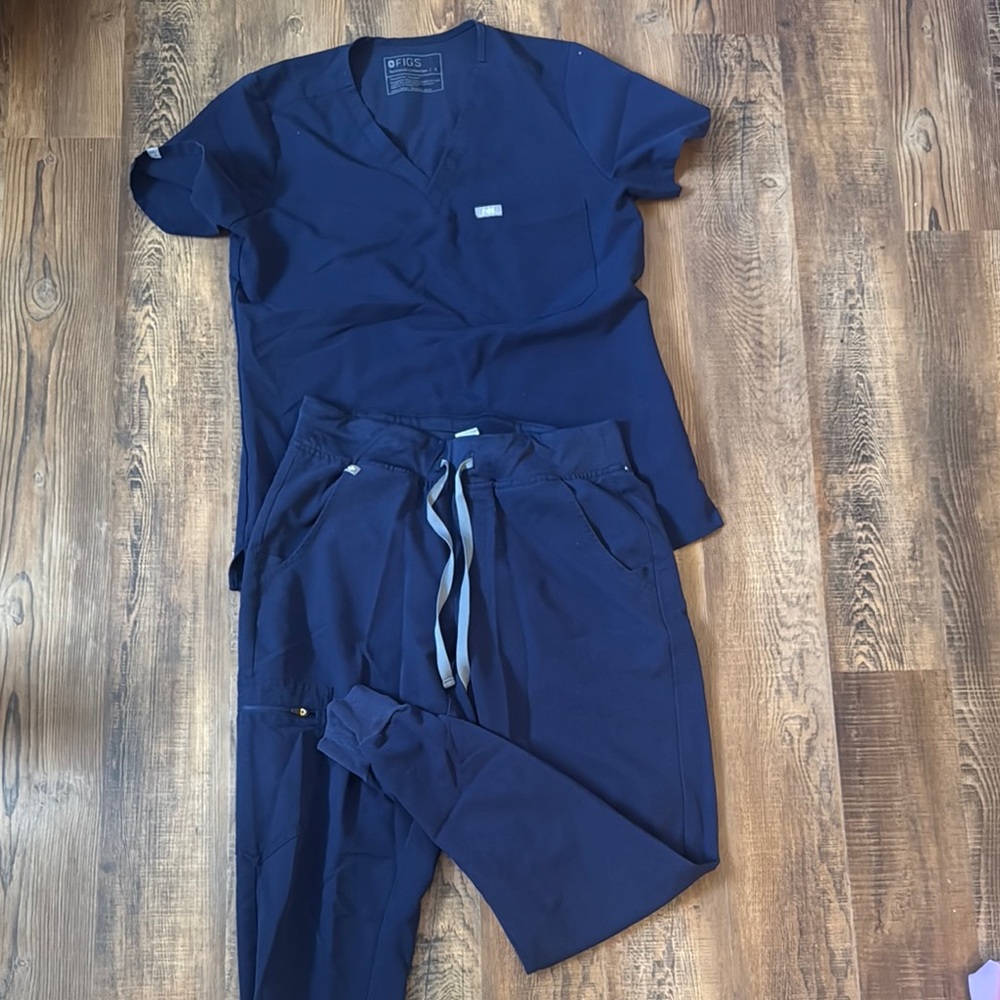 Navy Blue Women's figs jogger set